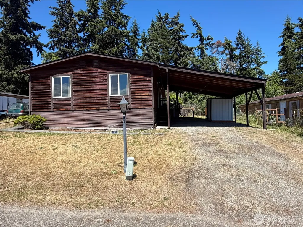611 Cedar Avenue Port Hadlock WA 98339