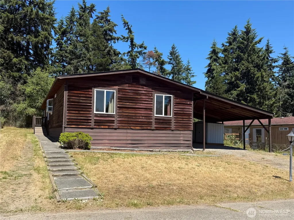 611 Cedar Avenue Port Hadlock WA 98339