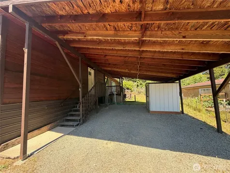 611 Cedar Avenue Port Hadlock WA 98339