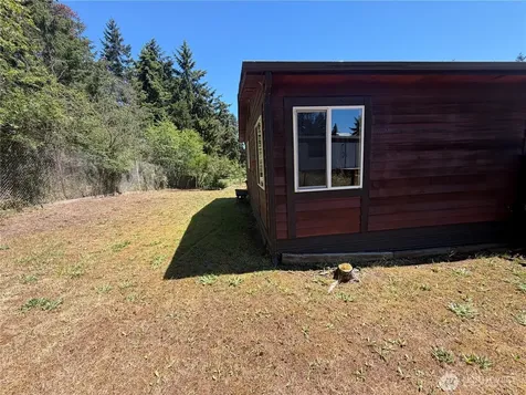 611 Cedar Avenue Port Hadlock WA 98339