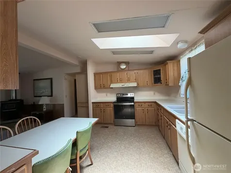 611 Cedar Avenue Port Hadlock WA 98339