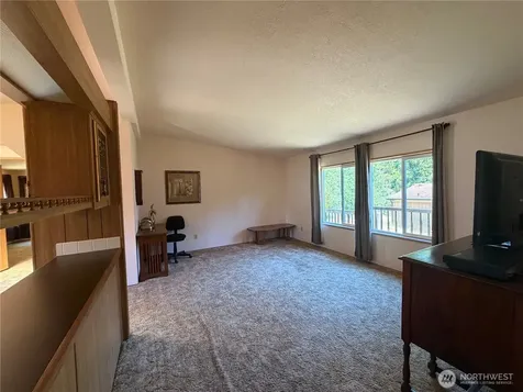 611 Cedar Avenue Port Hadlock WA 98339