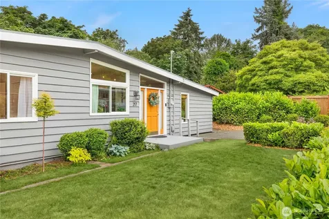 217 NW 6th Street Renton WA 98057