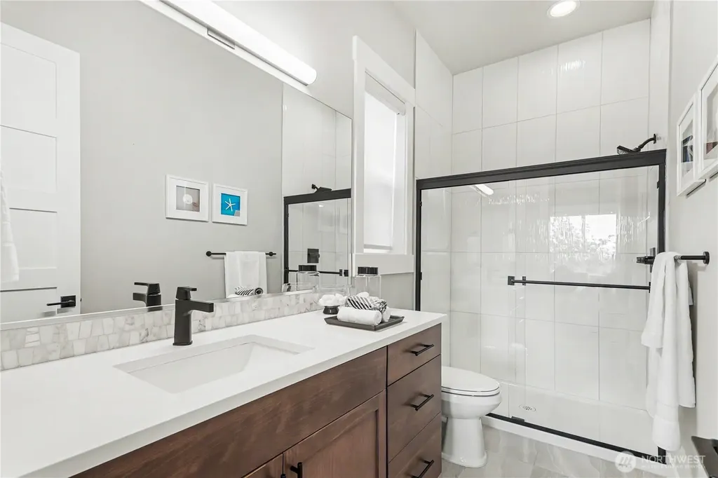 510 Viewcrest Drive NW Issaquah WA 98027