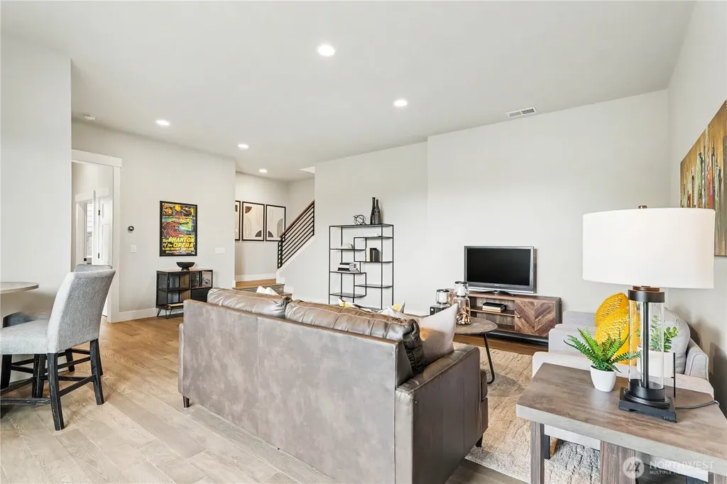 510 Viewcrest Drive NW Issaquah WA 98027