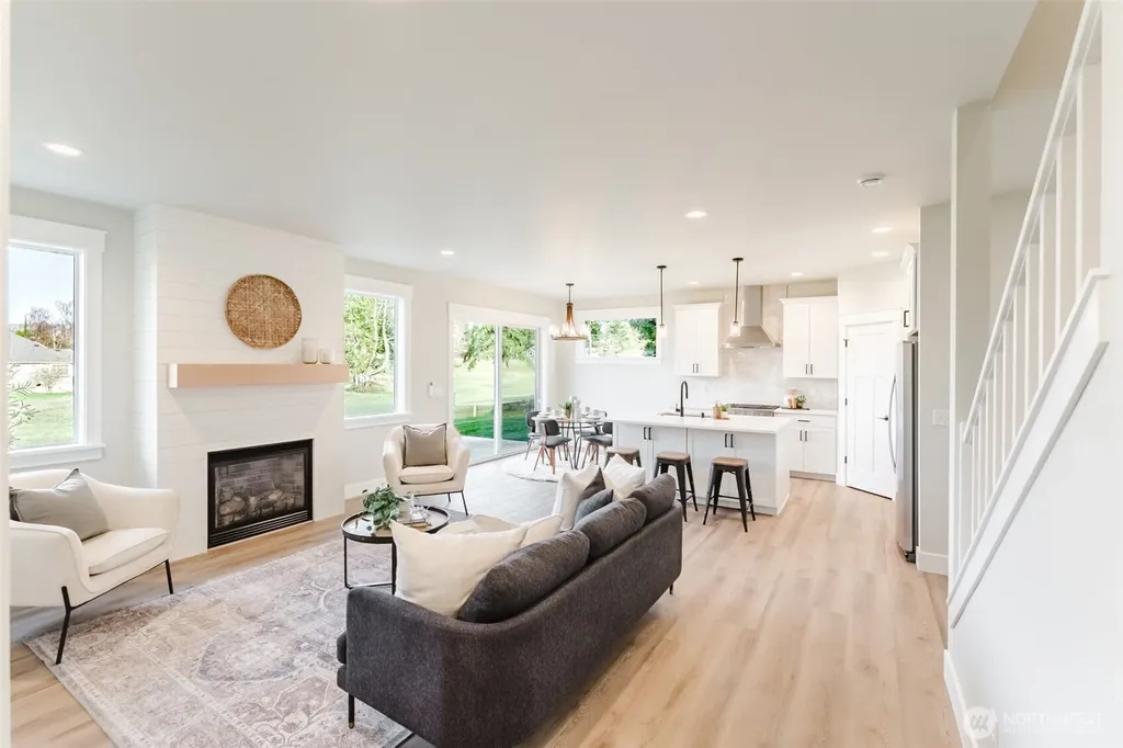 4760 S Golf Course Drive Blaine WA 98230