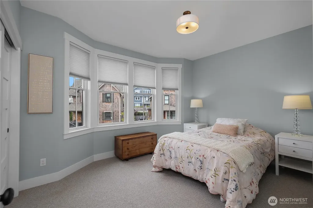 41 Cedar Run Loop Pacific Beach WA 98571