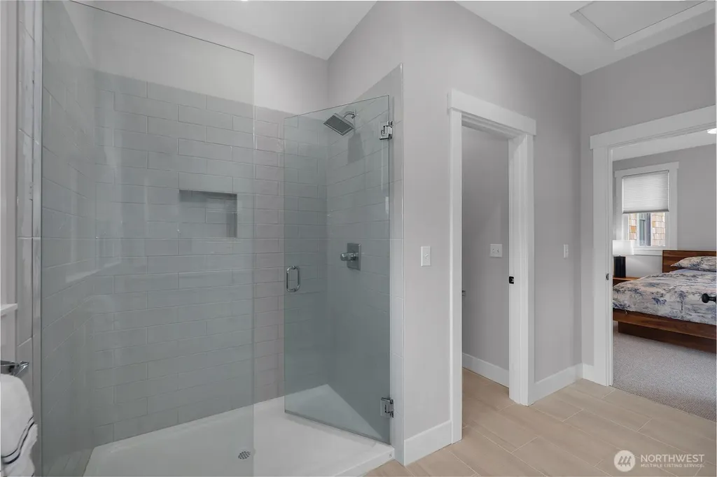 41 Cedar Run Loop Pacific Beach WA 98571