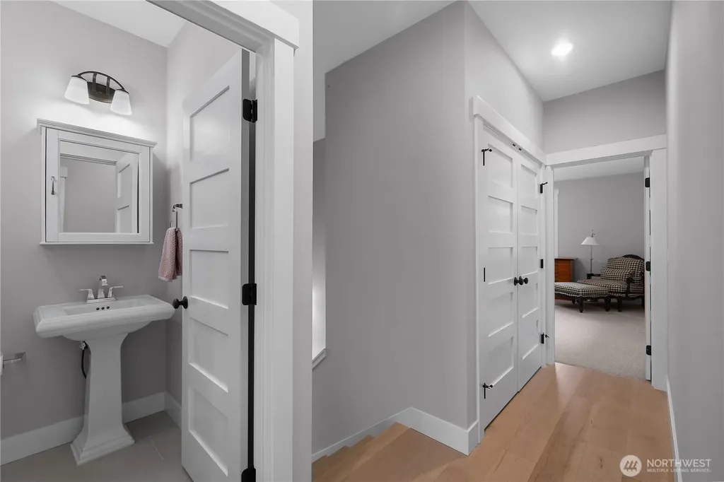 41 Cedar Run Loop Pacific Beach WA 98571
