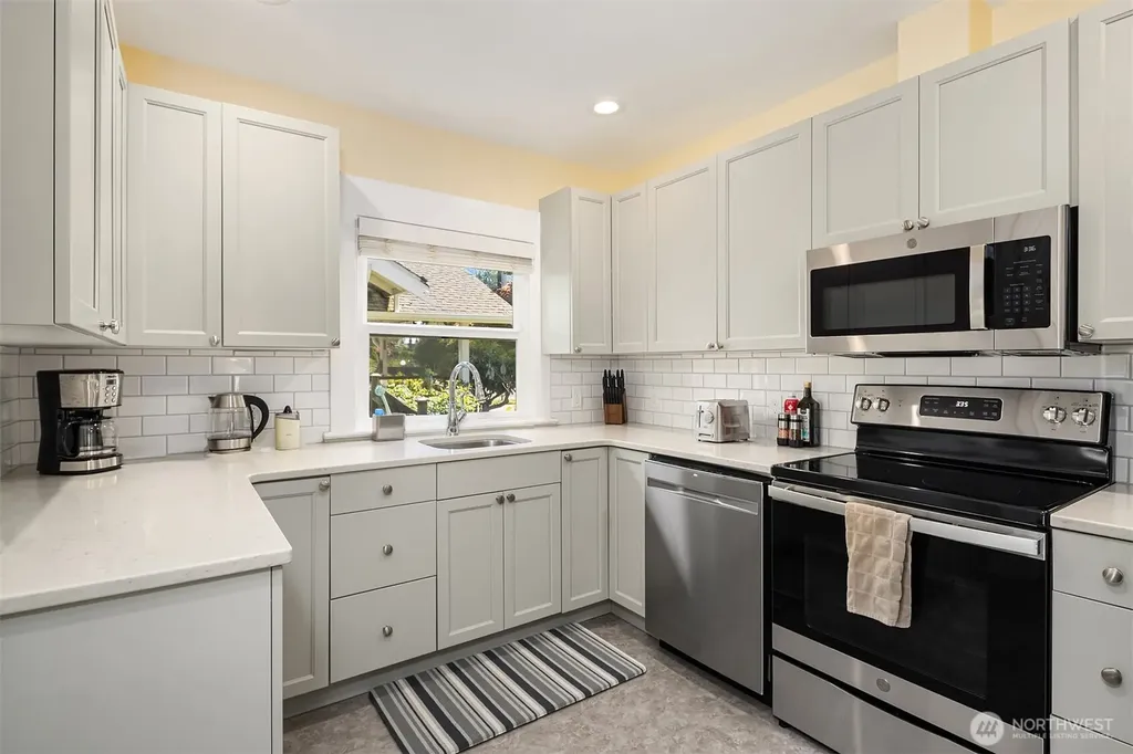 6418 49th Avenue SW Seattle WA 98166