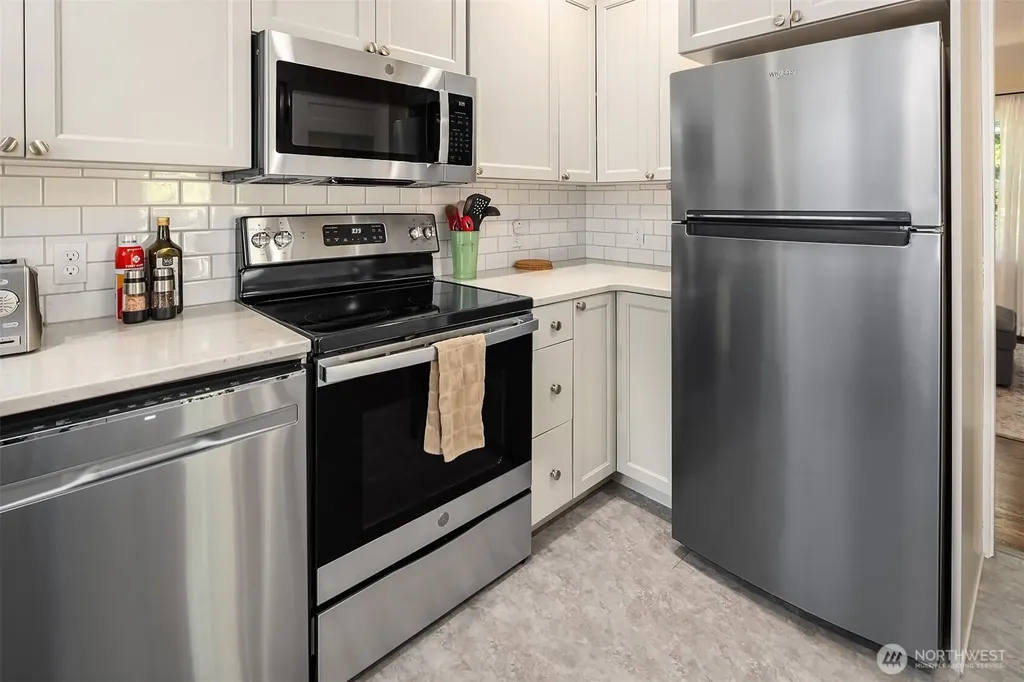 6418 49th Avenue SW Seattle WA 98166