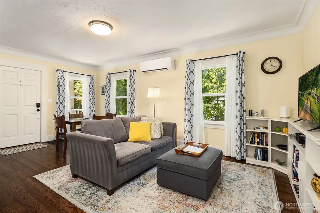 6418 49th Avenue SW Seattle WA 98166