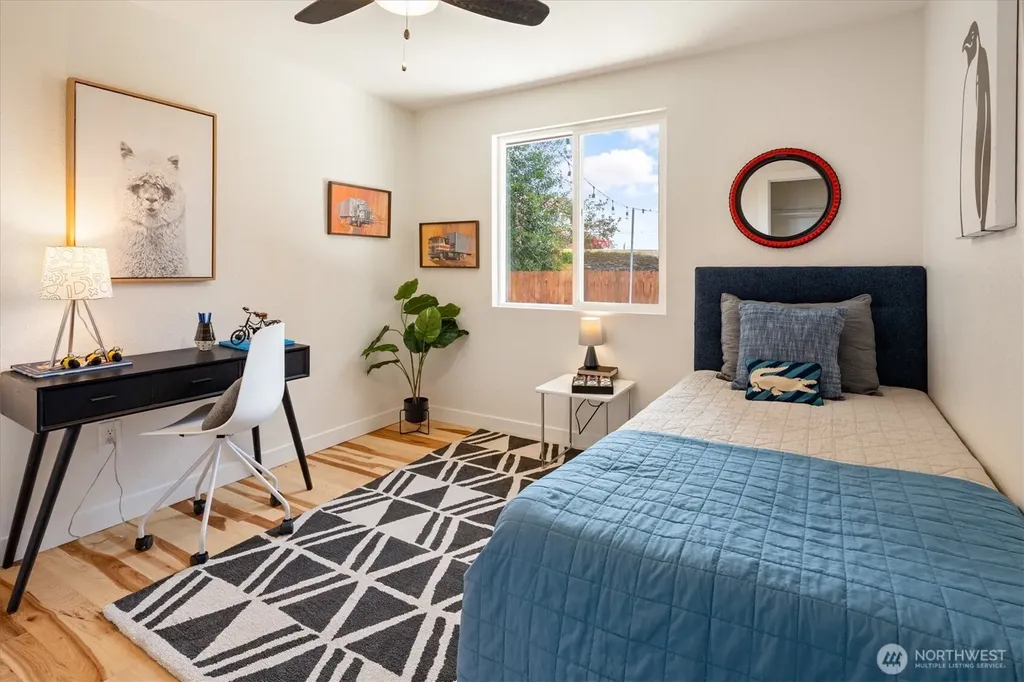 11935 8th Avenue SW Seattle WA 98146