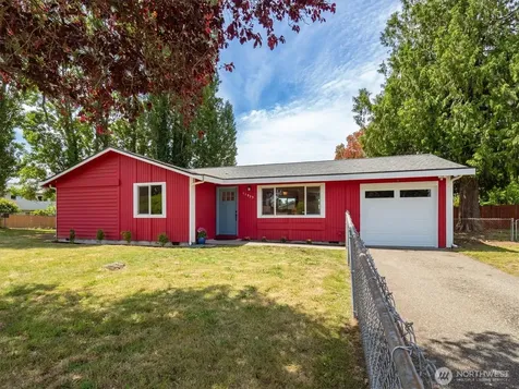 11935 8th Avenue SW Seattle WA 98146