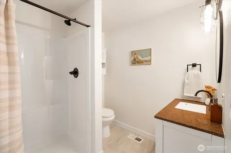11935 8th Avenue SW Seattle WA 98146
