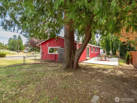 11935 8th Avenue SW Seattle WA 98146