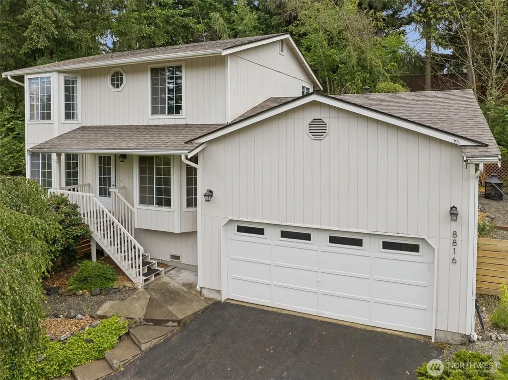 8816 188th Avenue E Bonney Lake WA 98391