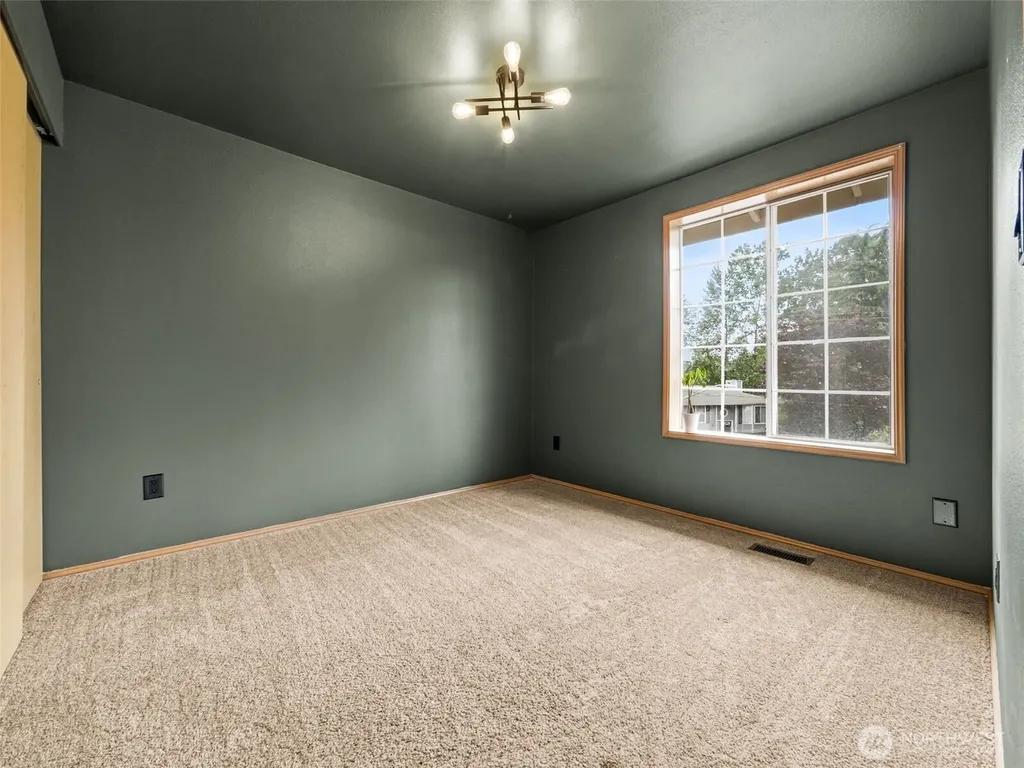 8816 188th Avenue E Bonney Lake WA 98391