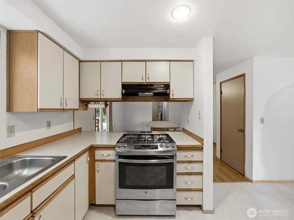 8816 188th Avenue E Bonney Lake WA 98391