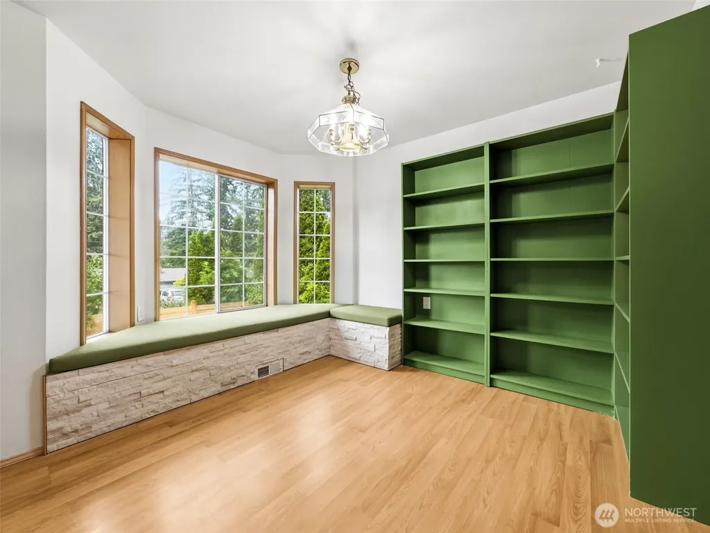 8816 188th Avenue E Bonney Lake WA 98391