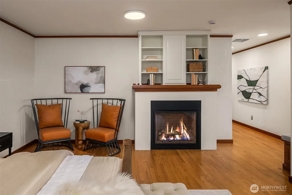 2409 29th Avenue W Seattle WA 98199