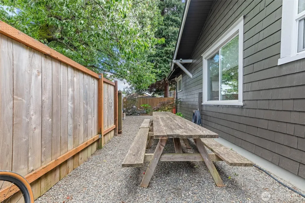 611 S Washington Street Tacoma WA 98405