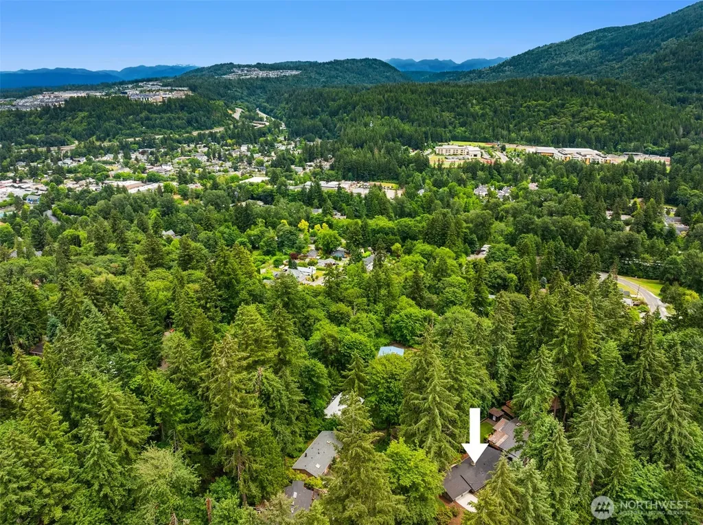 400 SW Forest Place Issaquah WA 98027