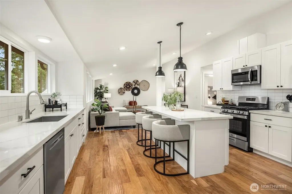 400 SW Forest Place Issaquah WA 98027