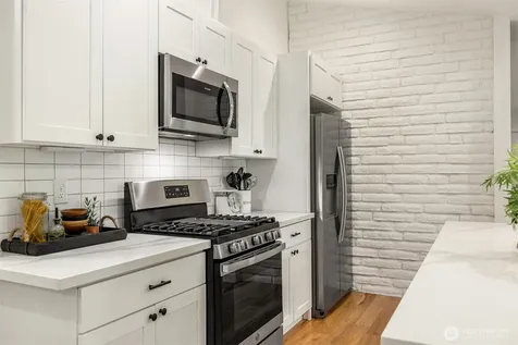400 SW Forest Place Issaquah WA 98027