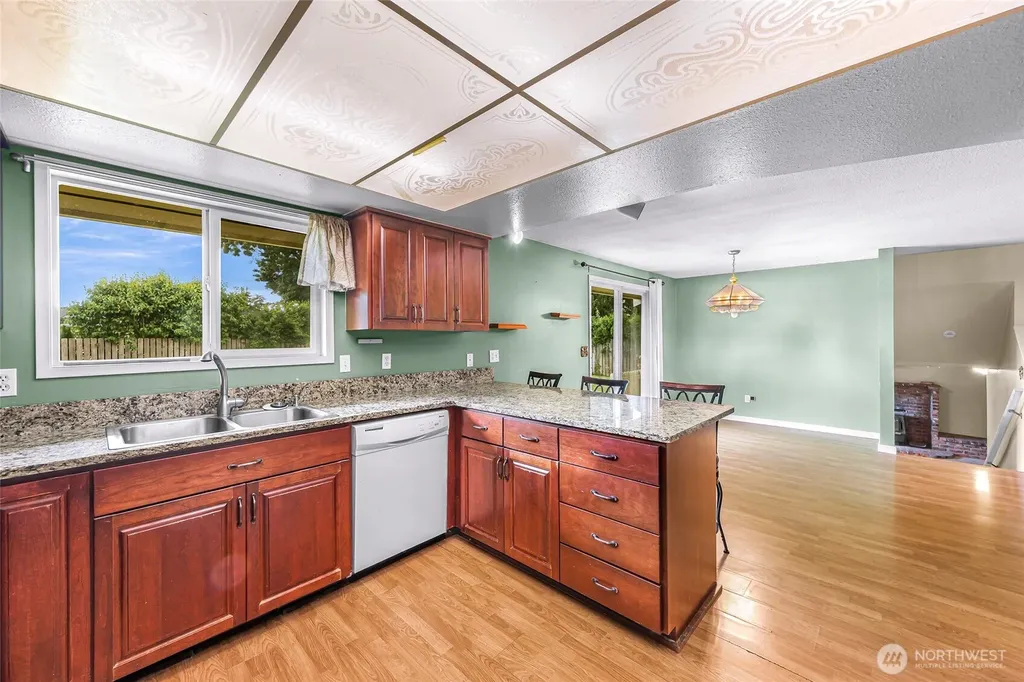 1101 N Garden Way Lynden WA 98264
