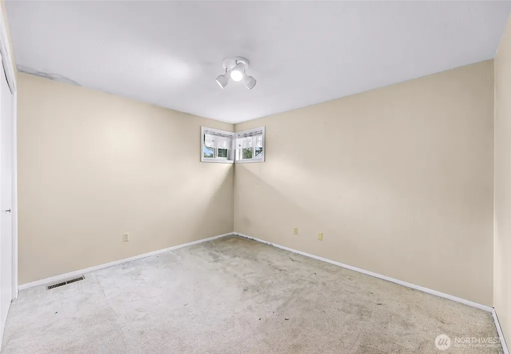 1101 N Garden Way Lynden WA 98264