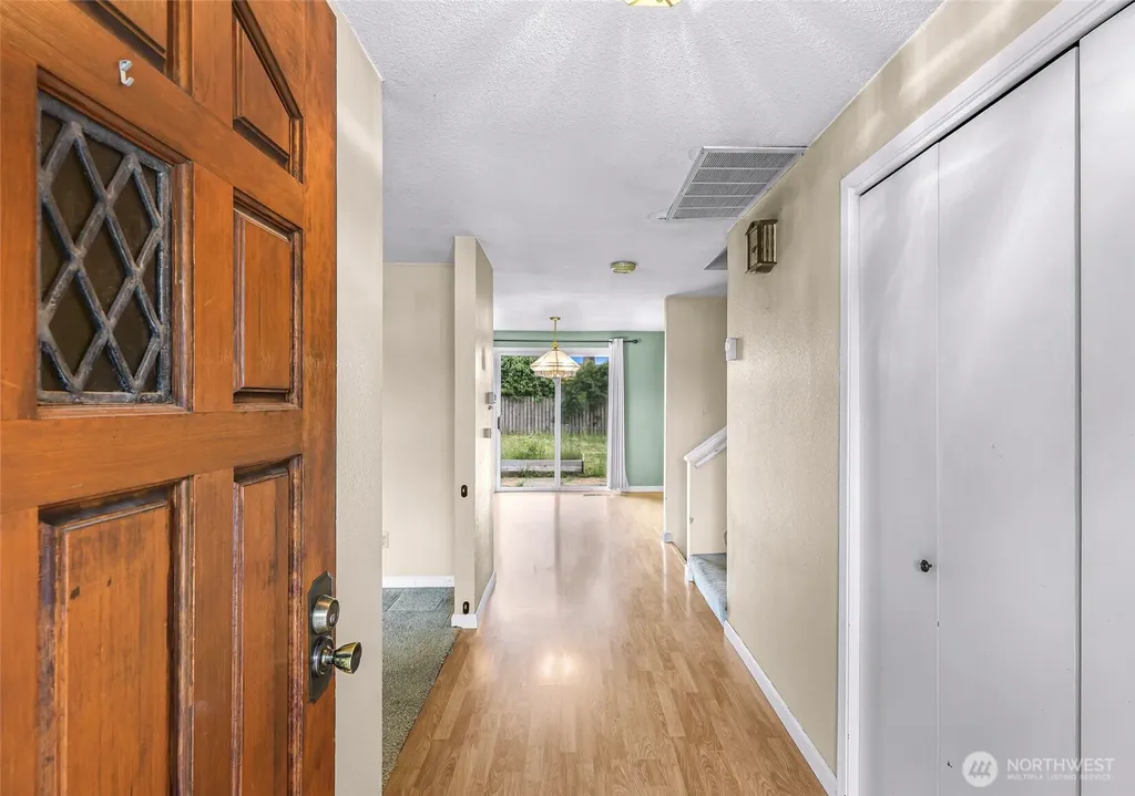 1101 N Garden Way Lynden WA 98264