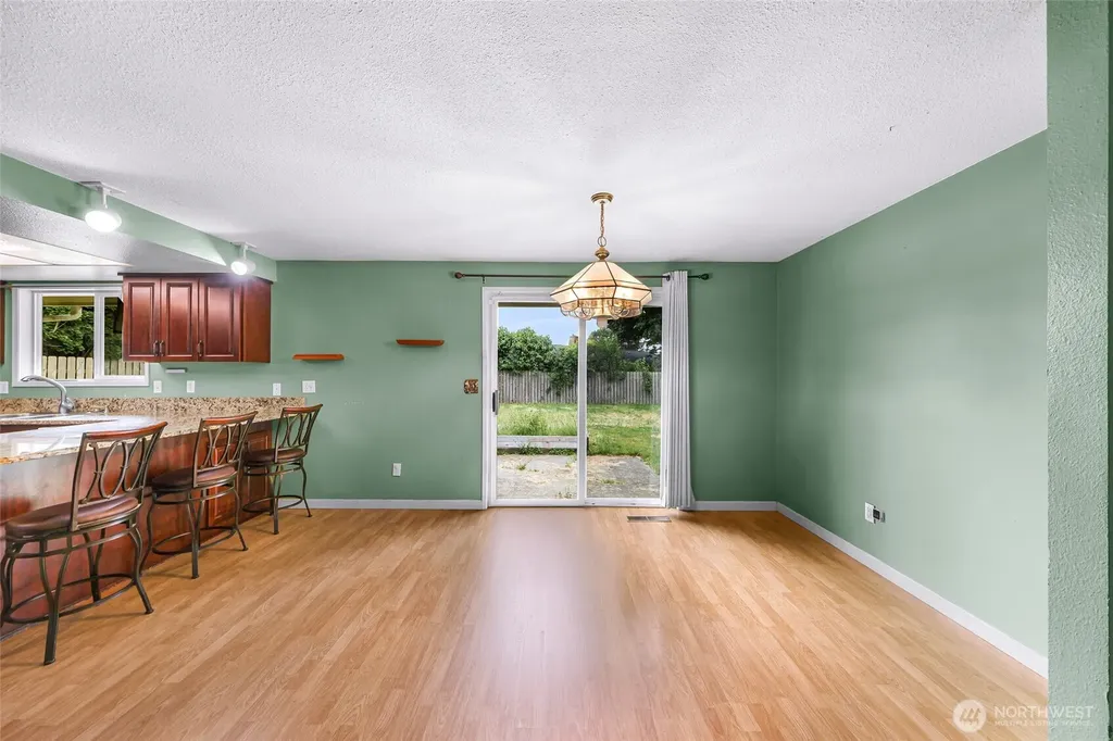 1101 N Garden Way Lynden WA 98264