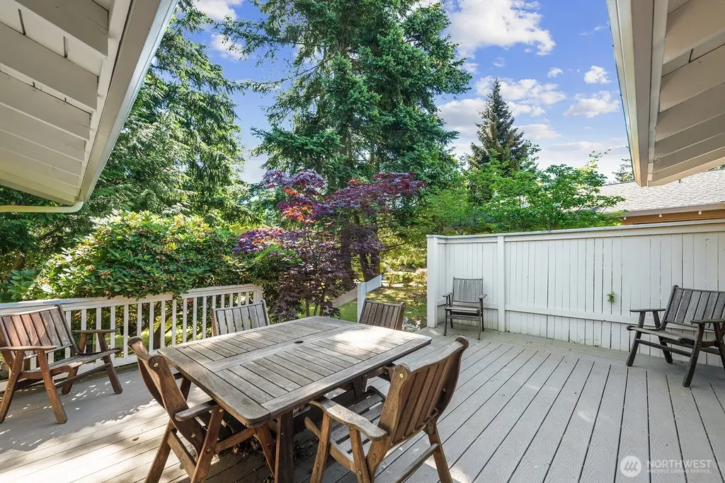 11512 103rd Place NE Kirkland WA 98033