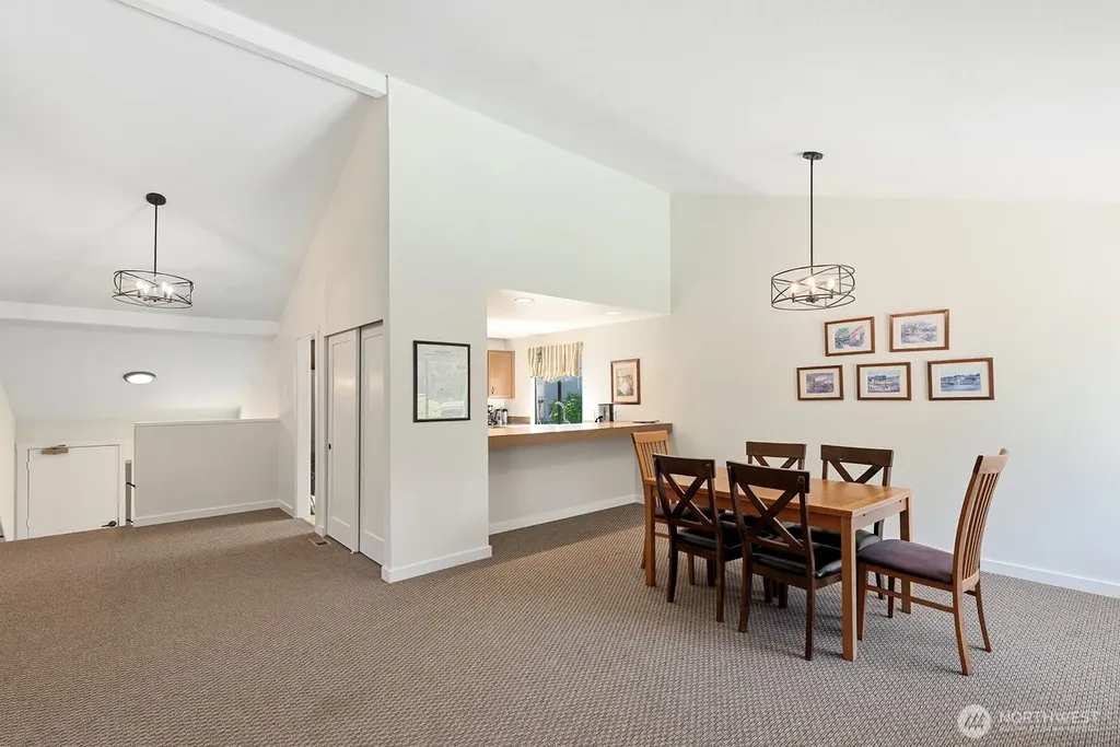 11512 103rd Place NE Kirkland WA 98033