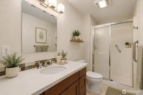 11512 103rd Place NE Kirkland WA 98033