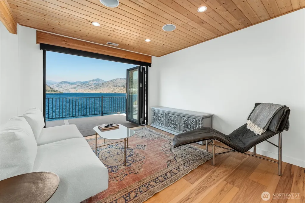 152 Waterfront Terrace Lane Manson WA 98831