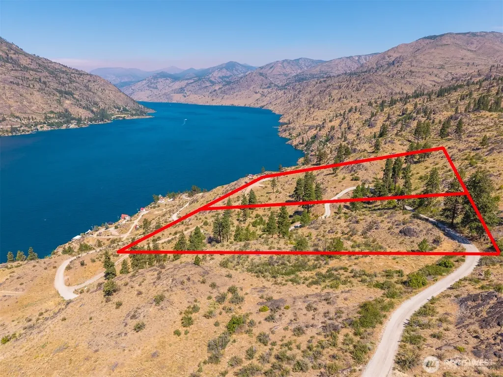 152 Waterfront Terrace Lane Manson WA 98831