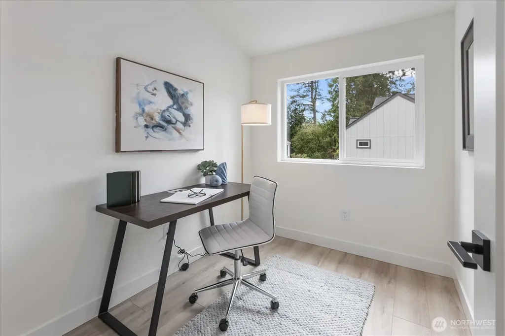 10330 Ashworth Avenue N Seattle WA 98133