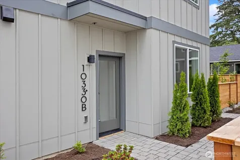 10330 Ashworth Avenue N Seattle WA 98133