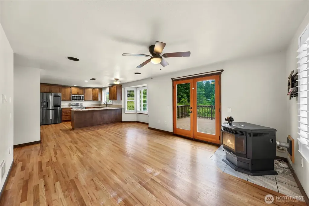 3192 Santa Fe Court Camano Island WA 98282