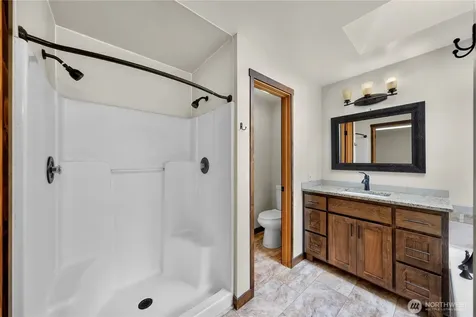 3192 Santa Fe Court Camano Island WA 98282