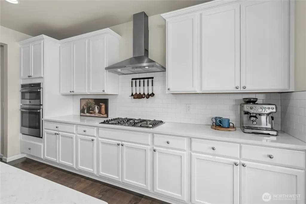 25714 207th Avenue SE Covington WA 98042
