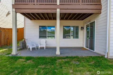 25714 207th Avenue SE Covington WA 98042