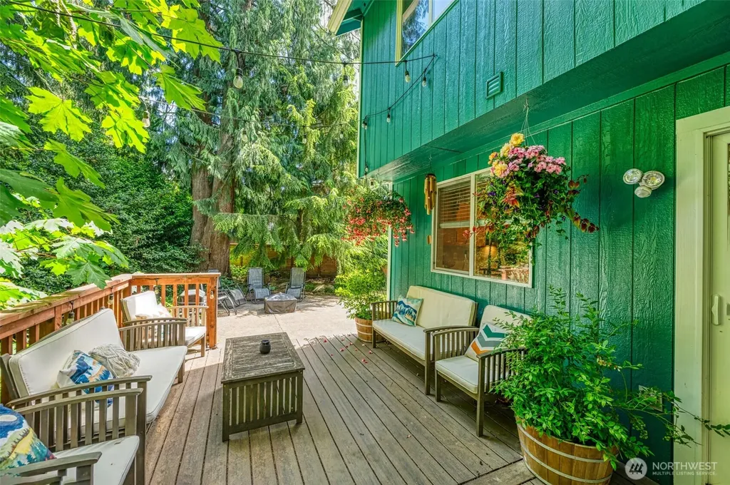 1864 21st Avenue SE Olympia WA 98501