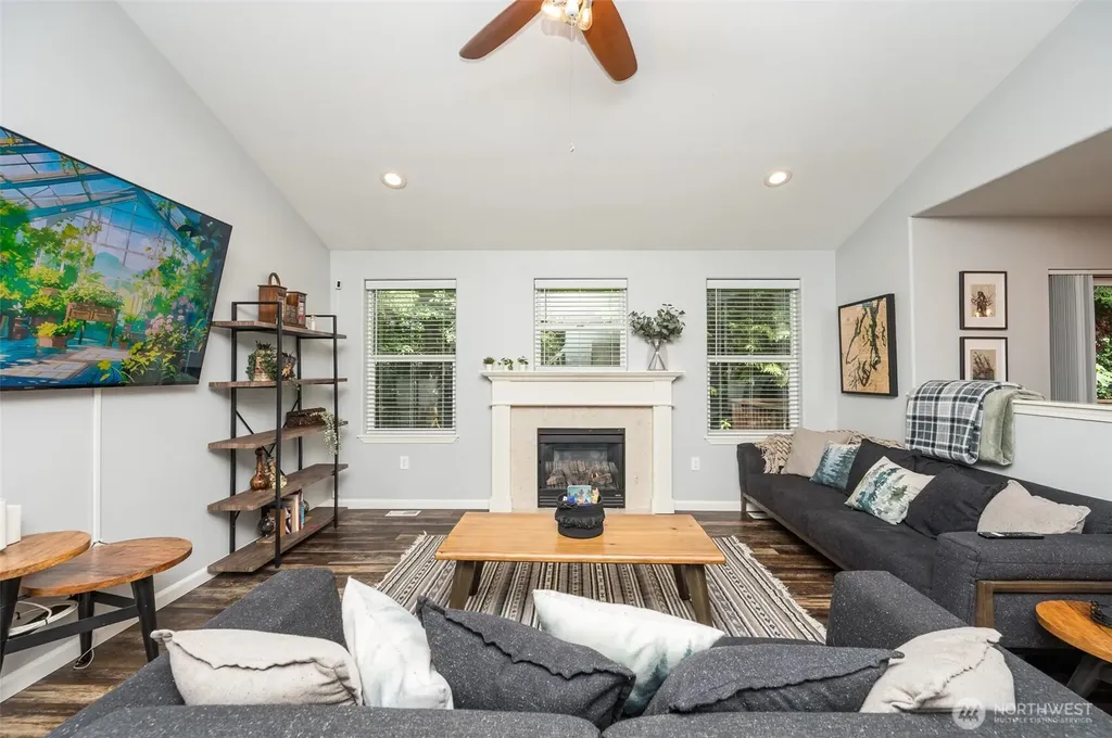 1864 21st Avenue SE Olympia WA 98501