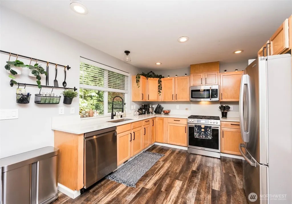 1864 21st Avenue SE Olympia WA 98501