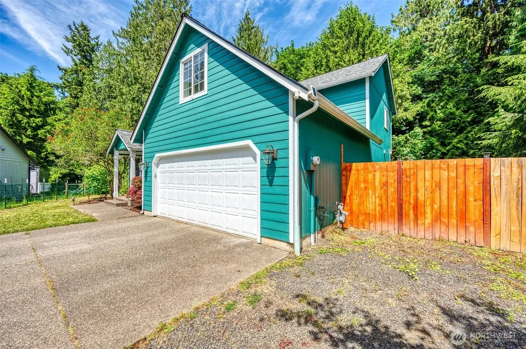 1864 21st Avenue SE Olympia WA 98501