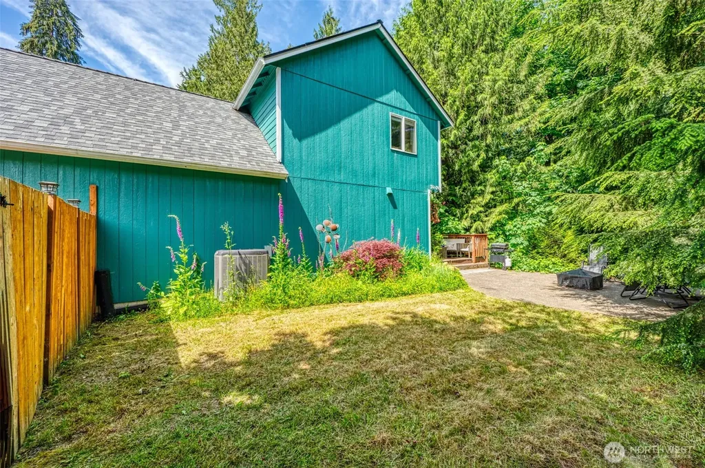 1864 21st Avenue SE Olympia WA 98501