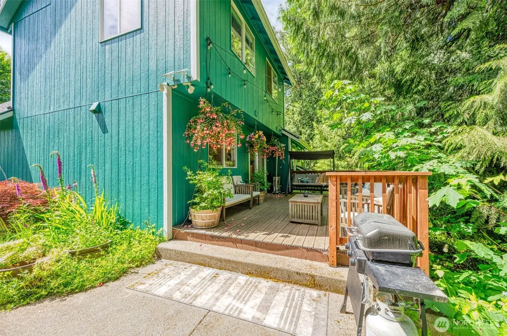 1864 21st Avenue SE Olympia WA 98501